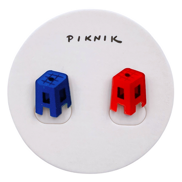 日日野餐 PIKNIK ピンバッジ 台湾夜市チェア|日日野餐 PIKNIK 別針(徽章) 台灣文化系列 夜市紅藍椅