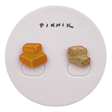 日日野餐 PIKNIK ピンバッジ パイナップルケーキ+ヌガー|日日野餐 PIKNIK 別針(徽章) 台灣文化系列 鳳梨酥+牛軋糖