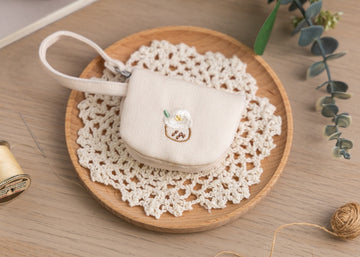 好感良物 Soft living ハンドル付きミニポーチ タピオカミルクティーフローラル｜花伴小掛包 珍奶花花