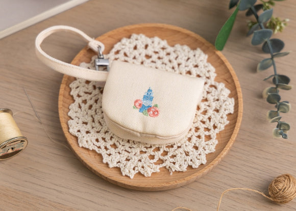 好感良物 Soft living ハンドル付きミニポーチ 台北101フローラル｜花伴小掛包 花漾101