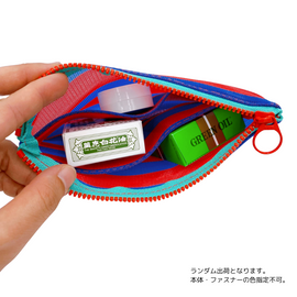 台湾漁師網バッグ地 仕切り付マルチポーチ ボーダー柄（ブルー・レッド）｜茄芷袋拉鍊包 藍紅條紋（本体・ファスナーの色はランダム出荷）※ご購入の場合、色の原因で返品・交換は対応不可