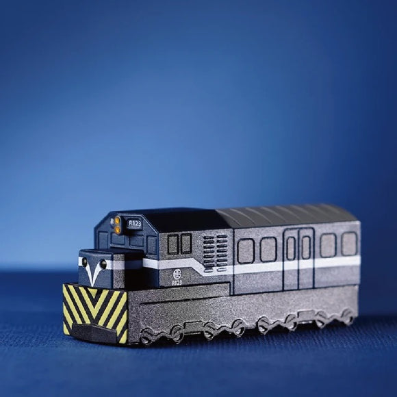 ⁡数量限定 レア台湾交通系ICカード（iPASS 一卡通） 台湾鉄道（台鉄） 藍皮普快列車  icカード｜ 台鐵 藍皮解憂號 立體一卡通