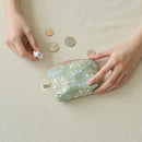 印花楽 小物入れ（ポーチ・コインケース）ファスナー付き 黒鳥サークル柄 春のガーデングリーン｜小東西拉鏈包 烏秋圈圈 春綠花園