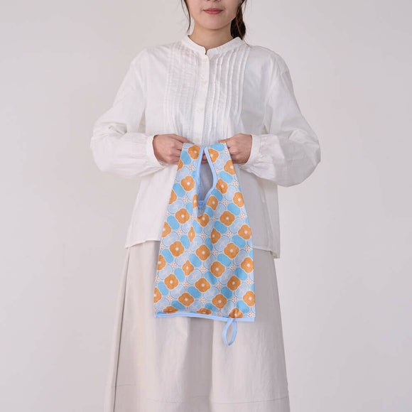 印花楽 折りたたみエコバッグ レトロ窓ガラス柄18号 アプリコットオレンジ×ブルー｜可收捲小背心袋 玻璃海棠18號 杏桃橘藍
