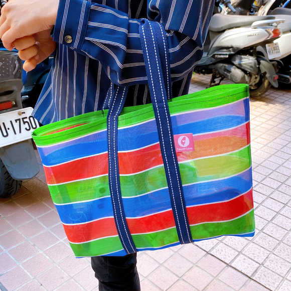 Taiwan Love オリジナル 台湾漁師網バッグ ナイロンバッグ (茄芷袋) 台湾カラー ボーダー 台湾製｜小さめMサイズ（4号）｜コットン布持ち手タイプ｜Taiwan Love 經典茄芷袋 4號