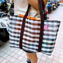 Taiwan Love オリジナル チェック柄 モノトーン（ブラック・ホワイト） 台湾漁師網バッグ ナイロンバッグ (茄芷袋) 台湾製｜小さめMサイズ（4号）｜コットン布持ち手タイプ｜Taiwan Love 黑白格紋 茄芷袋 4號