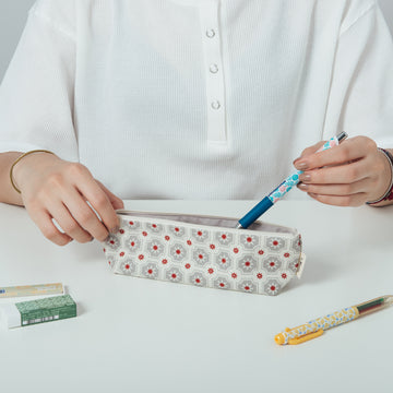 印花楽 ペンケース レトロタイル2号 グレイッシュグレー｜拉鏈筆袋 老磁磚2號 雲塵灰色