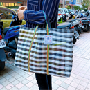 台湾製 チェック柄 モノトーン（ブラック・ホワイト） 漁師網 ナイロンバッグ (茄芷袋)｜Mサイズ｜黑白格紋 茄芷袋