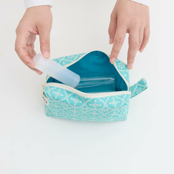 印花楽 長方形ポーチ ファスナー付き レトロ窓ガラス柄 アイスブルーグリーン｜拉鏈長方收納包 玻璃海棠 冰晶藍綠