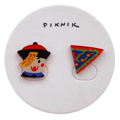 日日野餐 PIKNIK ピアス／イヤリング キョンシー＋旗｜日日野餐 PIKNIK 耳環／耳夾 開心殭屍與小旗子