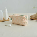 印花楽 長方形ポーチ ファスナー付き 鉄窓花5号 コーラルオレンジ｜拉鏈長方收納包 鐵花窗5號 珊瑚橘粉