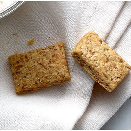 口福不浅 台湾クッキー 穀物チーズ風味｜口福不淺 五穀起司方塊酥 200g