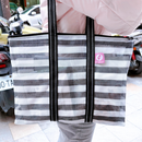 Taiwan Love オリジナル モノトーンボーダー（ブラック・グレー） 台湾漁師網バッグ ナイロンバッグ (茄芷袋) 台湾製｜小さめMサイズ（4号）｜ファスナー付きショルダーストラップタイプ｜Taiwan Love 黑白條紋 肩背拉鍊茄芷袋 4號