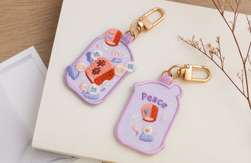 好感良物 Soft living 刺繍チャーム 夕暮ランタン（天燈）｜花繪吊飾 夕暮天燈