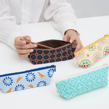 印花楽 ペンケース レトロ窓ガラス柄 グレイッシュブルー｜拉鏈筆袋 玻璃海棠 寧靜灰藍