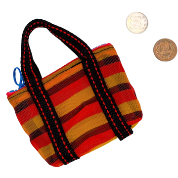 ミニ漁師網バッグ コインケース（小銭入れ﻿）ボーダー柄（オレンジ・ブラック・レッド）｜迷你茄芷袋零錢包 橘黑紅條紋（本体・ファスナーの色はランダム出荷）※ご購入の場合、色の原因で返品・交換は対応不可