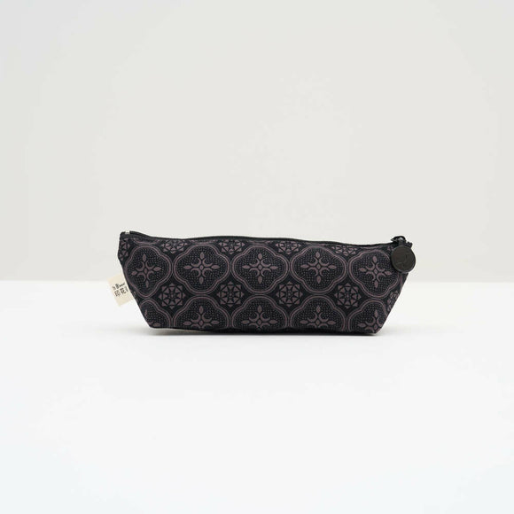 印花楽 ペンケース レトロ窓ガラス柄 ジェントルブラック｜拉鏈筆袋 玻璃海棠 紳士黑色