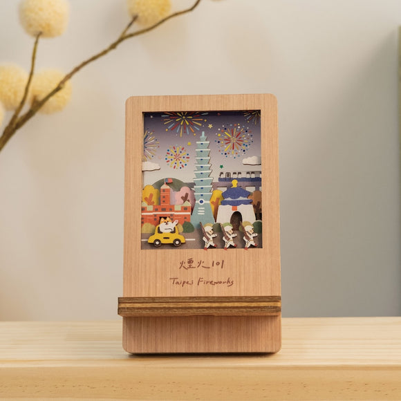 遊木時光 WOOD TIME 台湾ミニ風景 木製スマホスタンド 台北101の花火｜台灣微風景木製手機架 煙火101
