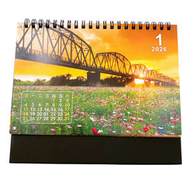 〈数量限定〉2026年 台湾卓上カレンダー 台湾景色（表紙：台鉄電車）｜台灣風景三角桌曆 台鐵火車封面 台灣製