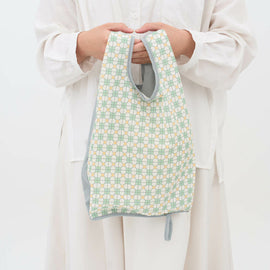 印花楽 折りたたみエコバッグ レトロタイル9号 古民家ホワイトグリーン｜可收捲小背心袋 老磁磚9號 古宅白綠