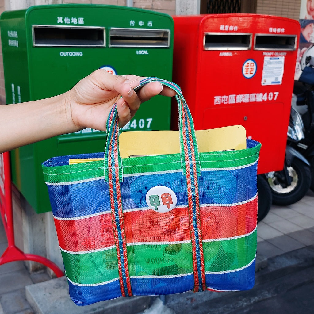 Taiwan Love 缶バッジ 台湾郵便ポスト｜Taiwan Love 徽章別針