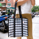 台湾製 チェック柄 モノトーン（ブラック・ホワイト） ファスナー・内ポケット付き 漁師網 ナイロンバッグ トートバッグ (茄芷袋)｜黑白格紋 茄芷袋 A4資料袋 拉鍊款