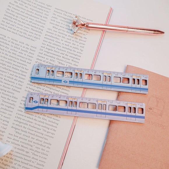 台北メトロ Taipei Metro 371／381型電車 木製定規｜台北捷運 列車造型木尺 371／381型列車 木尺