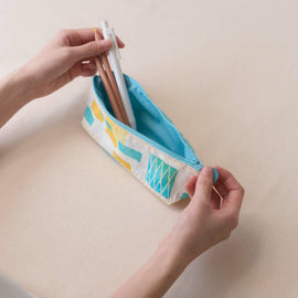 印花楽 ペンケース 鉄窓花タイル ライムオレンジ｜拉鏈筆袋 鐵花窗磚牆 萊姆橙黃