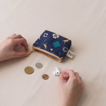 印花楽 小物入れ（ポーチ・コインケース）ファスナー付き クラシック柄 落ち着きブルー｜小東西拉鏈包 經典花色 沉穩藍