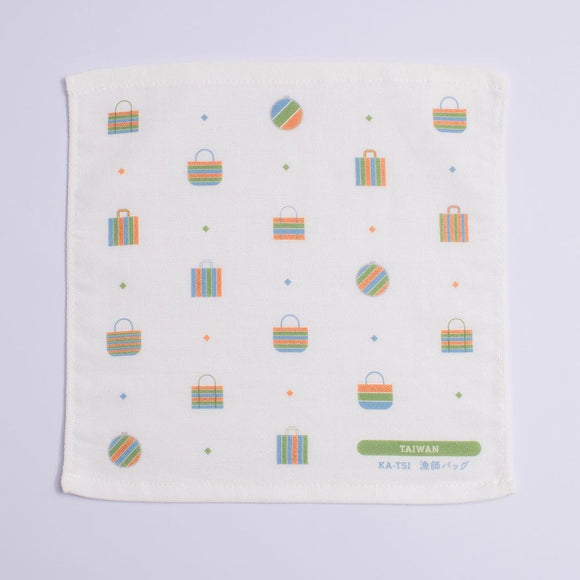 Cosi 台湾製 台湾漁師網ナイロンバッグ柄 ハンドタオル（ハンカチ）ガーゼ生地 x タオル生地 デュアルデザイン 27x27cm｜Cosi 茄芷袋 手帕巾（紗布面 x 毛巾面）