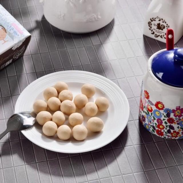 甘百世 タピオカミルクティー風味 チョコレートボール｜甘百世 珍珠奶茶巧克力糖 70g（個包装）