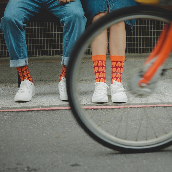 Cosi 台湾 x 錦源興 からすみ柄 ソックス（男女兼用）台湾製 靴下｜烏魚子無痕中長襪 MIT臺灣製襪子｜サイズ：S・M・L