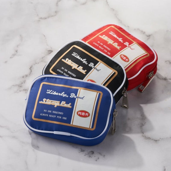 レトロ可愛い 台湾 利百代 スタンプ台柄 ポーチ（コインケース）カラー：青・赤・黒｜利百代 印台零錢包（藍・紅・黑）