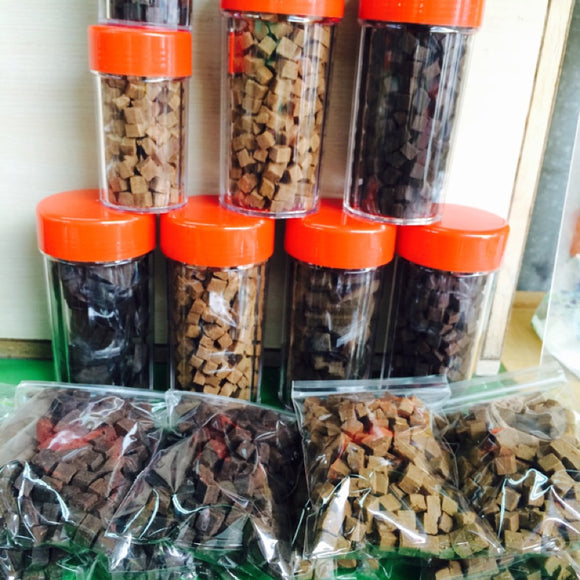 台湾製 レトロ可愛い 漢方薬用小分け容器（大・中・小）｜透明ケース 赤ふた｜小物入れ｜中藥罐（大・中・小）