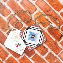 台湾マジョリカタイル柄 キーホルダー型 台湾交通系ICカード 瑞日芝蘭（ズイジージーラン）｜台灣花磚造型悠遊卡