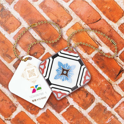 台湾マジョリカタイル柄 キーホルダー型 台湾交通系ICカード 瑞日芝蘭（ズイジージーラン）｜台灣花磚造型悠遊卡