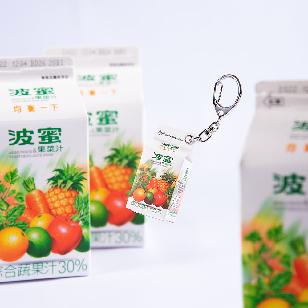 数量限定 レア台湾交通系ICカード 台湾定番野菜ジュース 波蜜果菜汁（ボーミーグォツァイズー）｜波蜜果菜汁 3D造型悠遊卡