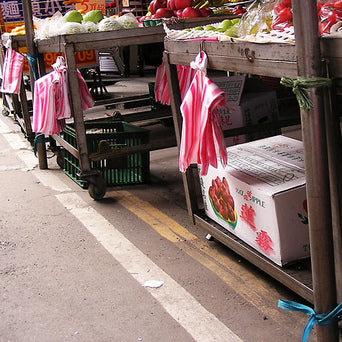 台湾 紅白ストライプレジ袋（サイズ：半斤／1斤／10斤）  10枚入｜紅白條紋背心袋 （半斤／1斤／10斤） 10個入