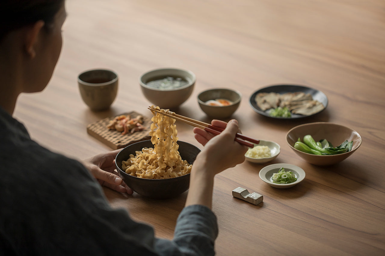 曽拌麺（ソウ・バンメン） 麻辣胡麻油味 台湾汁なし混ぜそば｜曾拌麵 麻油椒香（4個パック｜117gx4）