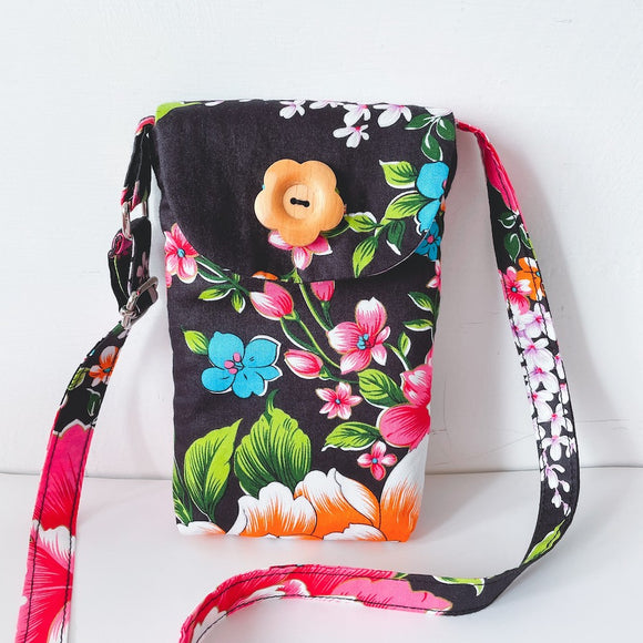 Hakka Rainy 客家花布 スマホショルダーバッグ（サコッシュ）｜手機肩背包｜台湾花布