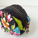 Hakka Rainy 客家花布 ラウンドポーチ（コインケース）｜圓形拉鍊零錢包｜台湾花布