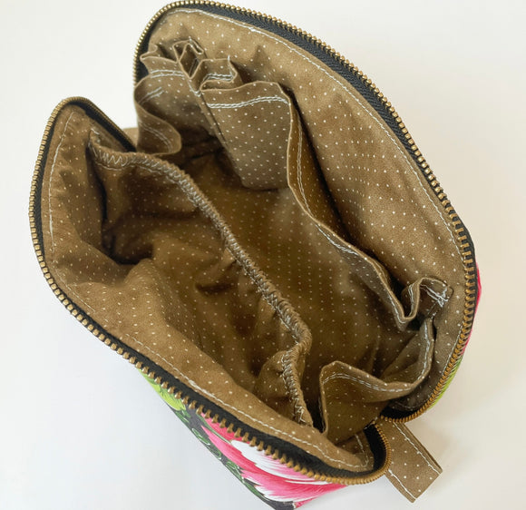 Hakka Rainy 客家花布 シェルポーチ｜貝殼化妝包｜台湾花布