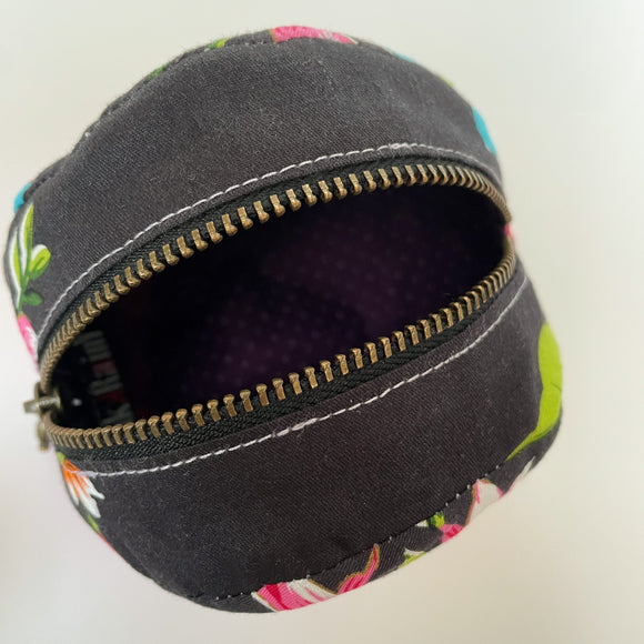 Hakka Rainy 客家花布 ラウンドポーチ（コインケース）｜圓形拉鍊零錢包｜台湾花布