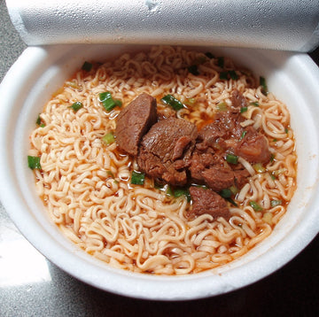 〈3食入〉味味一品 台湾風辛口牛肉袋麺｜辛口牛肉麺｜味味一品 極品紅燒牛肉麵（3個パック｜181gx3）