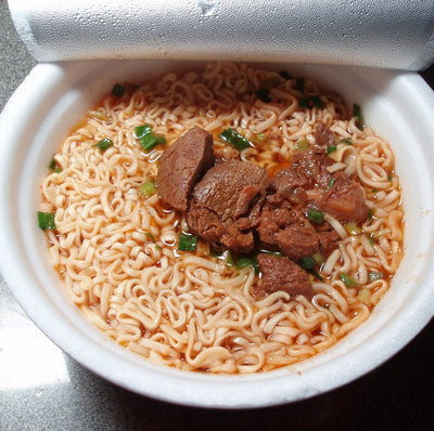 〈3食入〉味味一品 台湾風辛口牛肉袋麺｜辛口牛肉麺｜味味一品 極品紅燒牛肉麵（3個パック｜181gx3）