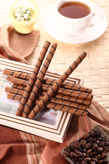 黒師傅 ウエハースロール コーヒー味｜黑師傅捲心酥 咖啡 400g（大容量・缶入り）